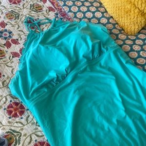 Womens XXL Swimsuit, one piece NWT